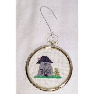 Vintage Counted Cross Stitch 2inch "Mouse" House Tiny Design Pre Owned